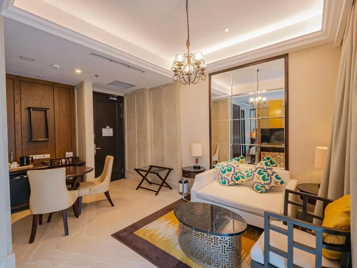 Jambuluwuk Oceano Seminyak Hotel Indonesia