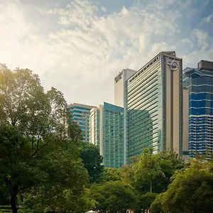 https://traders-hotel-kuala-lumpur.kualalumpurs-hotels.com